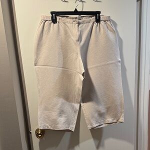 Lane Bryant Cream Linen-Blend Capri Pants
